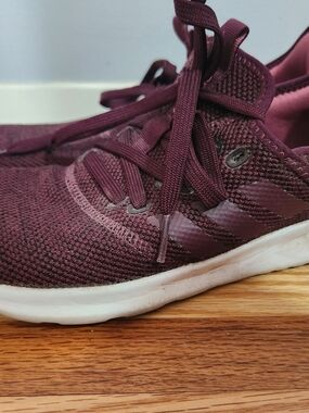 adidas Women's Running Shoes - Burgundy
